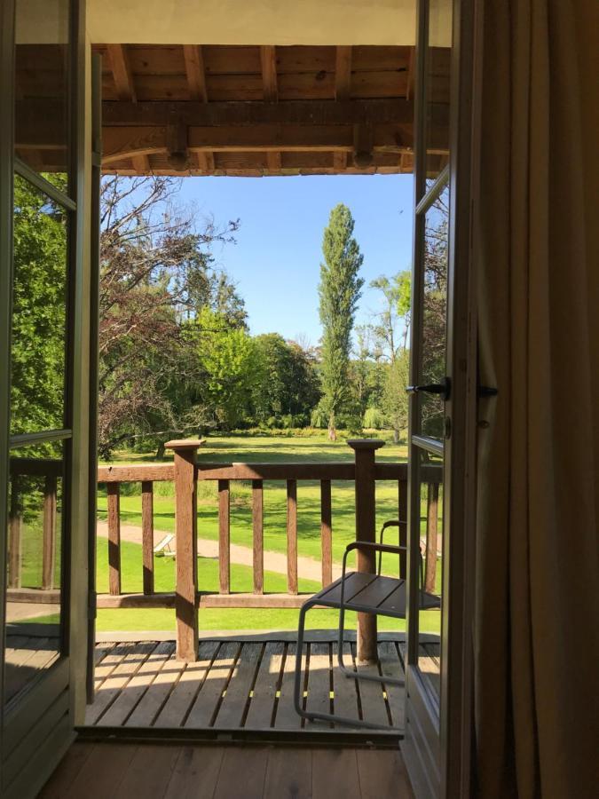 Domaine Du Plessis Bed & Breakfast Le Plessis-Luzarches Екстериор снимка