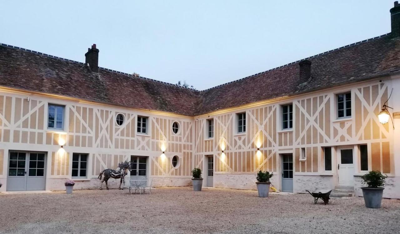 Domaine Du Plessis Bed & Breakfast Le Plessis-Luzarches Екстериор снимка